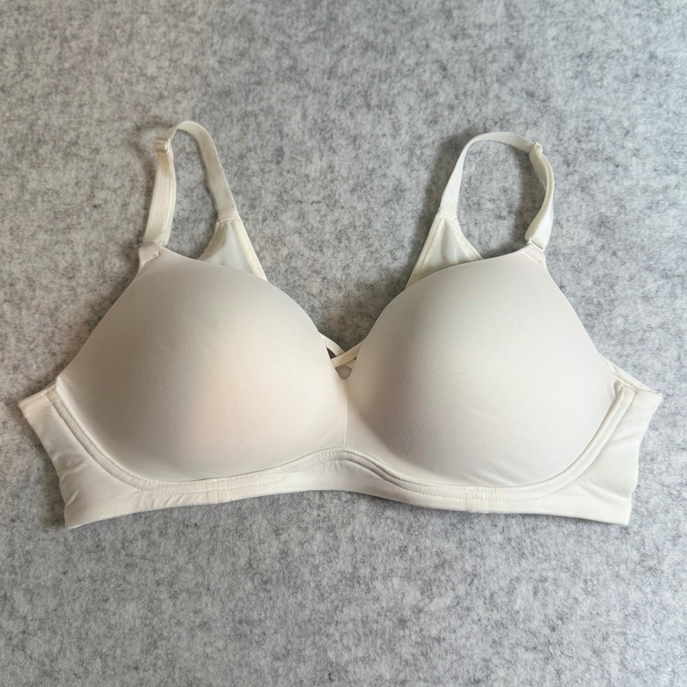 Torrid Dream Wire-Free Boost Bra Women 42C White Wireless Push Up